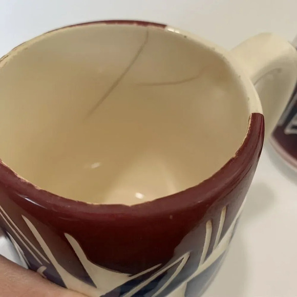 Wing Ute USA Tribal Hand Painted Carved Pottery Coffee Mugs Yazzie Silas Signed - Picture 7 of 12